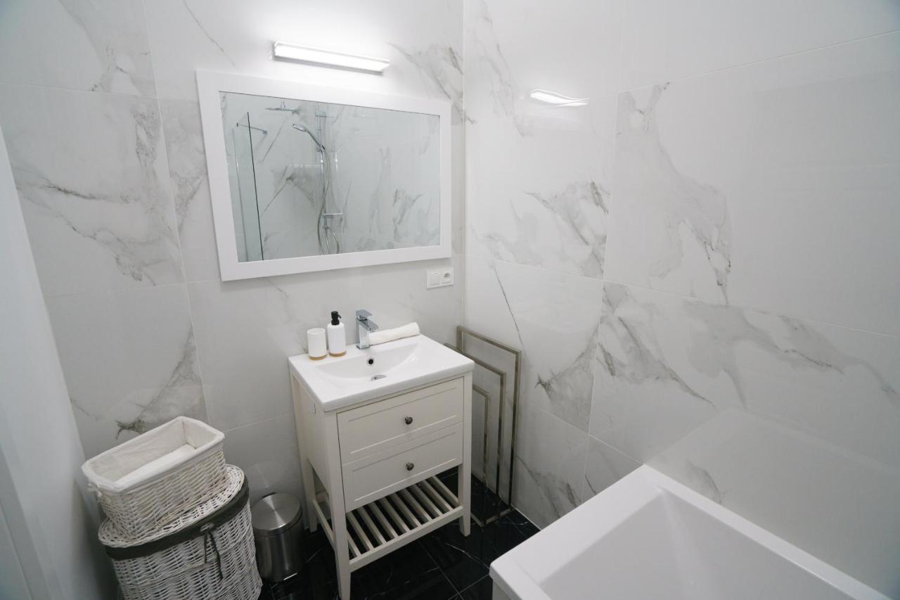 Prestige Apartment Rynek Келце Екстериор снимка